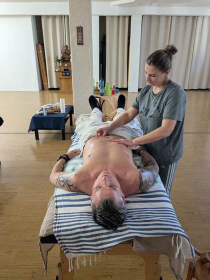 Impression aus dem Dienstags-Massagekurs