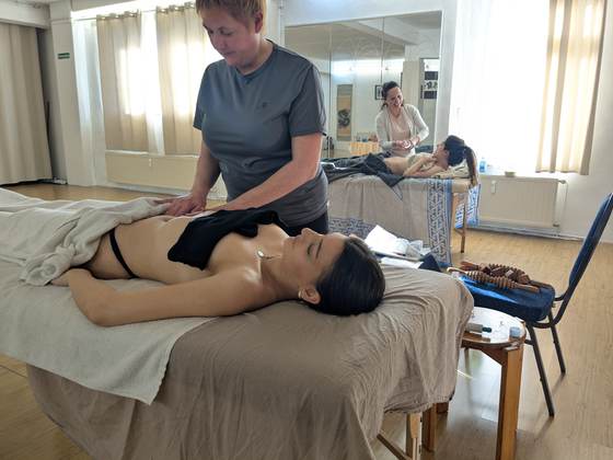 Impression aus dem Dienstags-Massagekurs