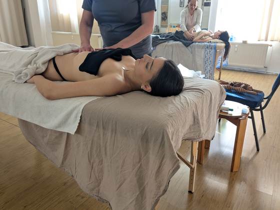 Impression aus dem Dienstags-Massagekurs